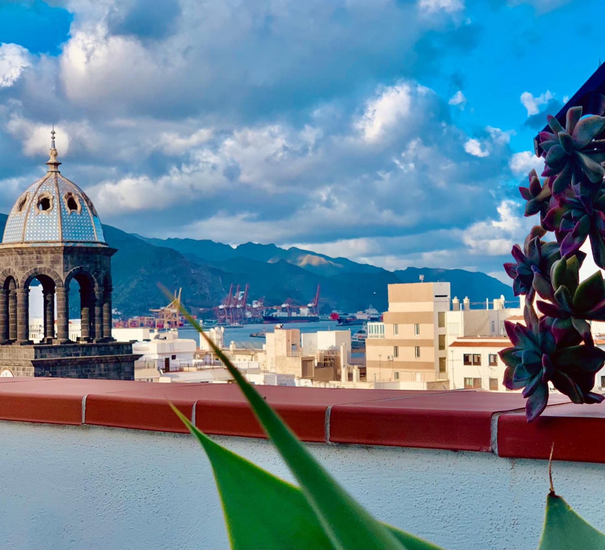 Atico Con Terraza, Vistas Panoramicas Y Parking Apartment Santa Cruz de Tenerife Exterior photo